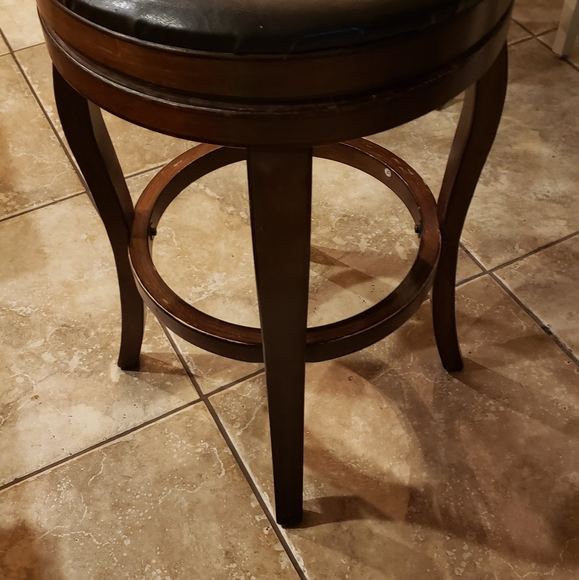 4 bar stools - Picture 1 of 5